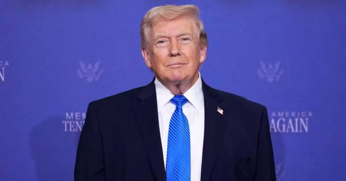 Trump heads to Elvis Presley's Graceland in Memphis, a detour during Iran war and airport turmoil