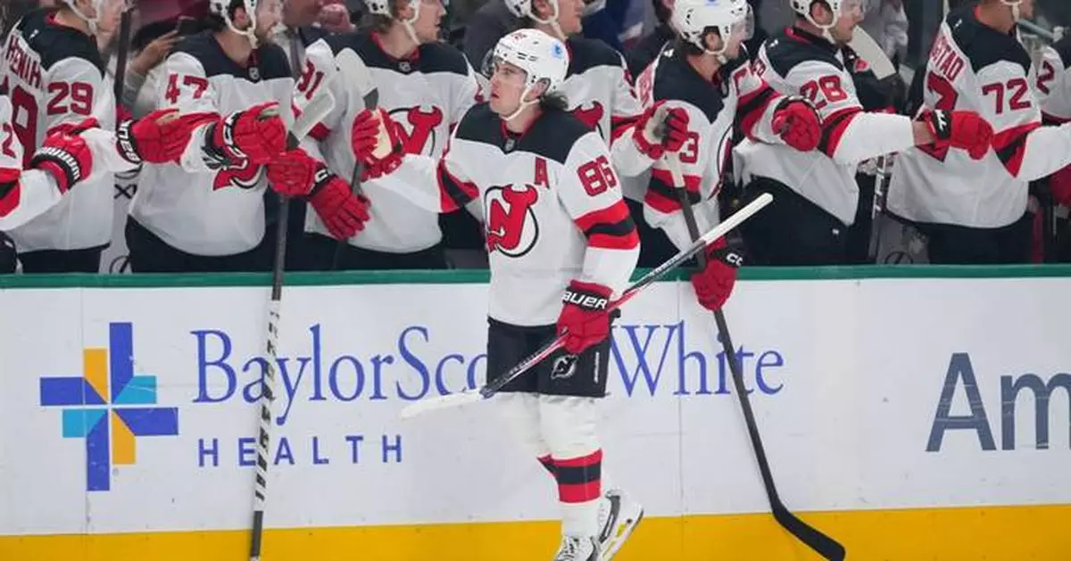 Jack Hughes scores twice in a 4-goal 1st for Devils as Stars lose 2nd straight in regulation