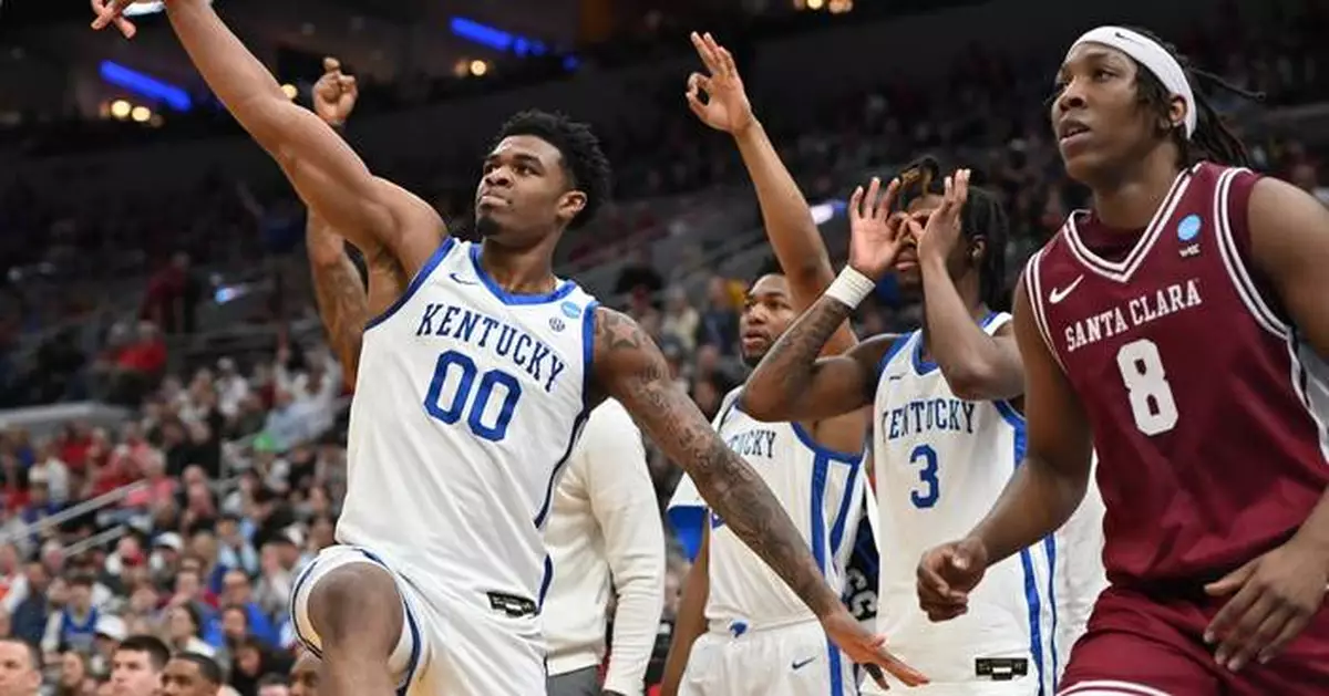 Otega Oweh's buzzer-beater saves Kentucky in 89-84 overtime win over Santa Clara in March Madness