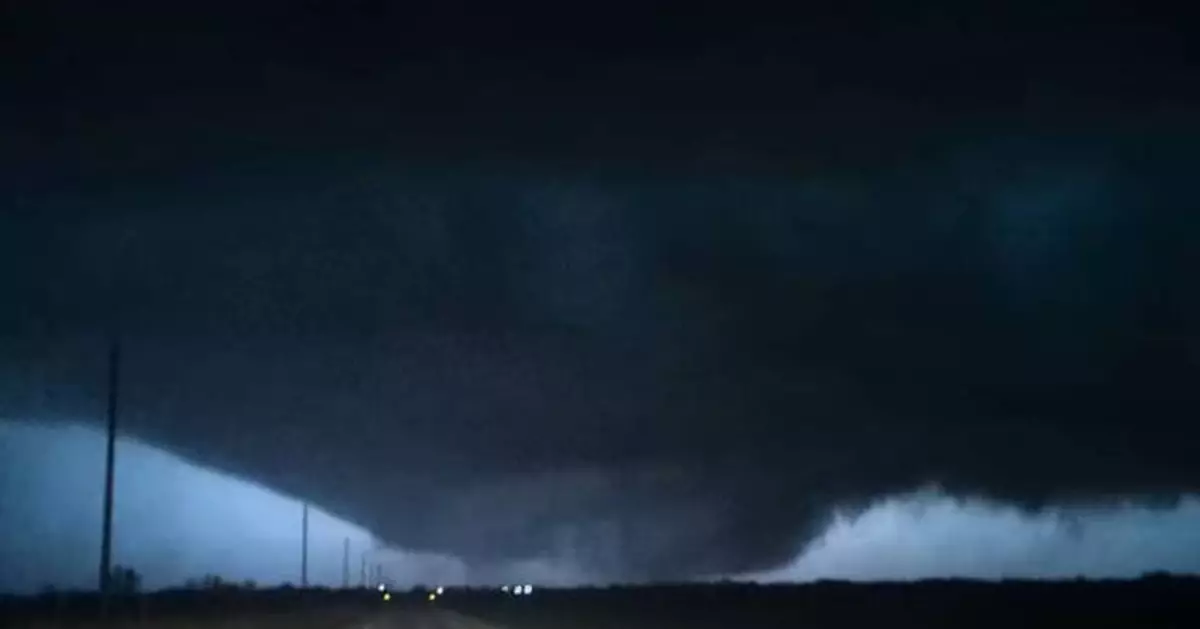 4 dead in Michigan as powerful storms that produced at least 1 tornado rip through the state