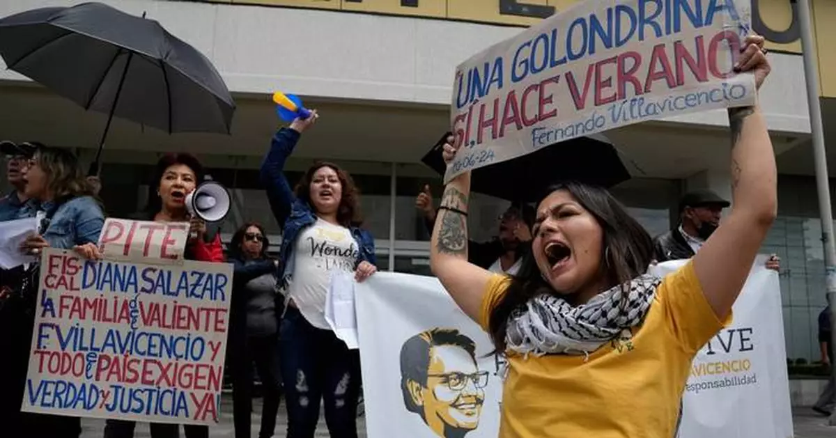 Mexico arrests suspect wanted in the 2023 killing of Ecuadorian candidate and sends him to Colombia