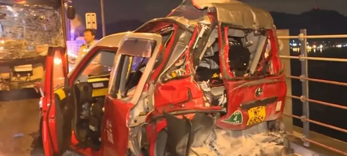 Fatal Traffic Accident Happened in Tsing Yi; Bus Driver Arrested for Dangerous Driving