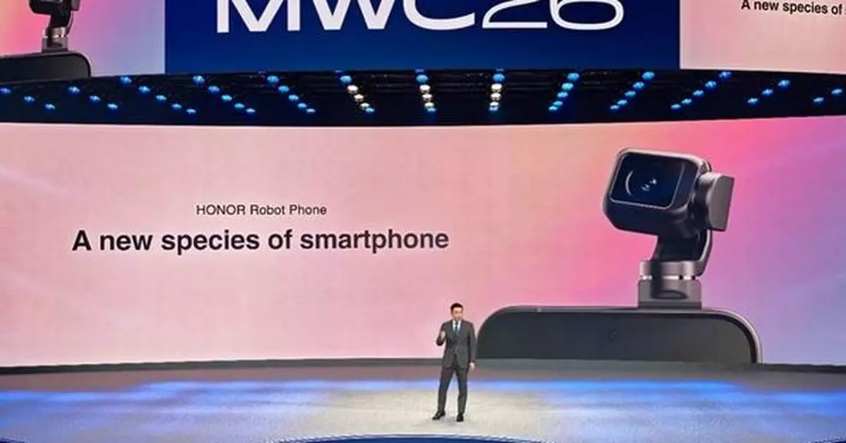HONOR CEO Takes Center Stage at MWC 2026, While Robot Phone Praised for its Innovation and Integration of Intelligence