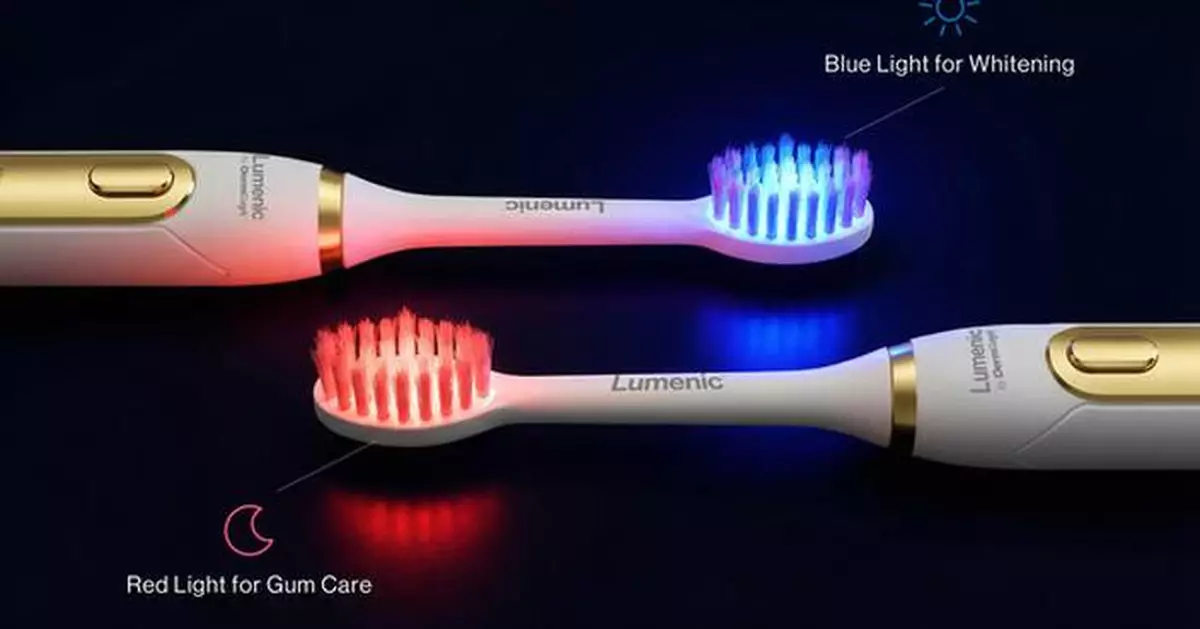 DermRays Launches Lumenic™ Dual-Light &amp; 3D-Oscillo™ System for At-Home Professional Teeth Whitening