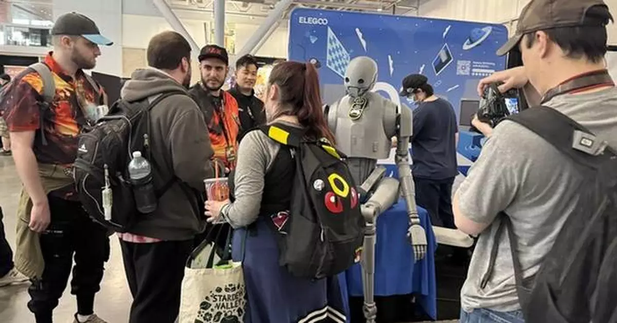 ELEGOO Makes PAX East Debut with Immersive 3D Printing Showcase, Featuring First Exhibition of Centauri Carbon 2 Combo