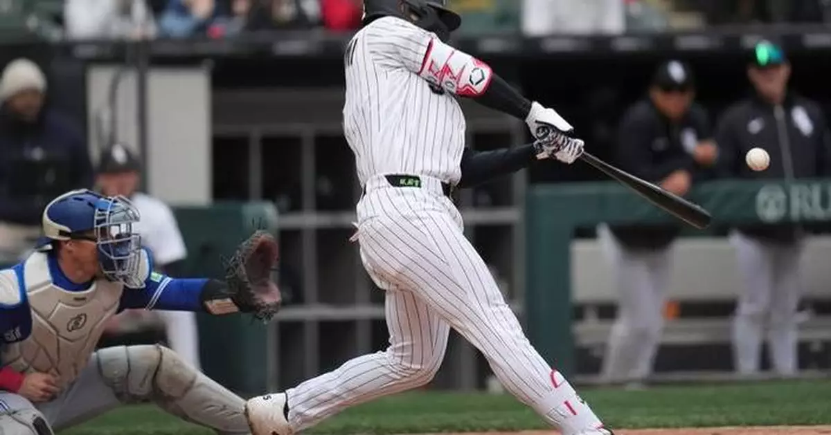 Murakami and Montgomery homers help power White Sox to a 6-3 win over the Blue Jays