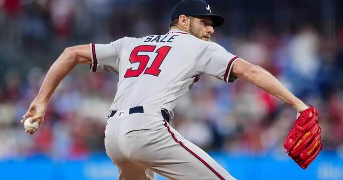 Sale pitches seven strong innings, Braves take advantage of error in win over slumping Phillies