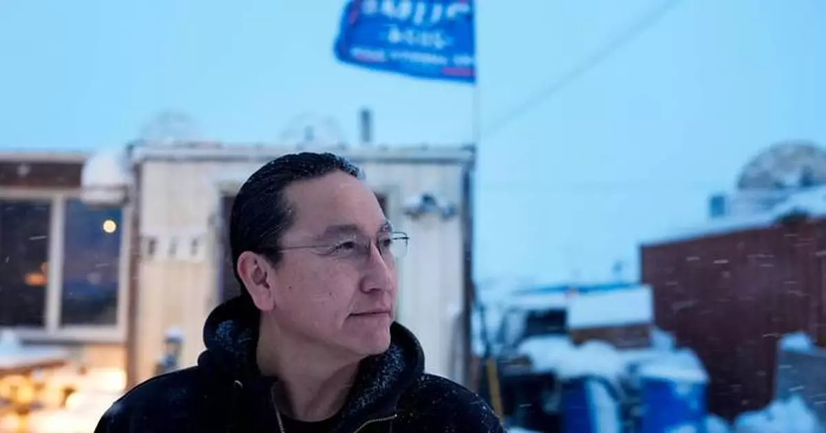 A tiny Arctic village in Alaska is trying to revive its polar bear tourism industry