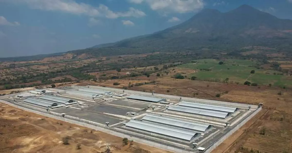 Nearly 500 alleged MS-13 members are on a mass trial in El Salvador