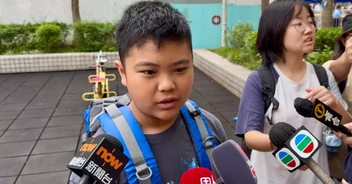 Last Look, Last Words: Wang Fuk Residents Pen Farewell Notes to Their Lost Homes