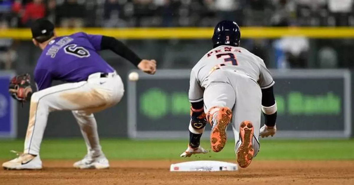 Astros shortstop Jeremy Peña exits game against Mariners with right knee tightness
