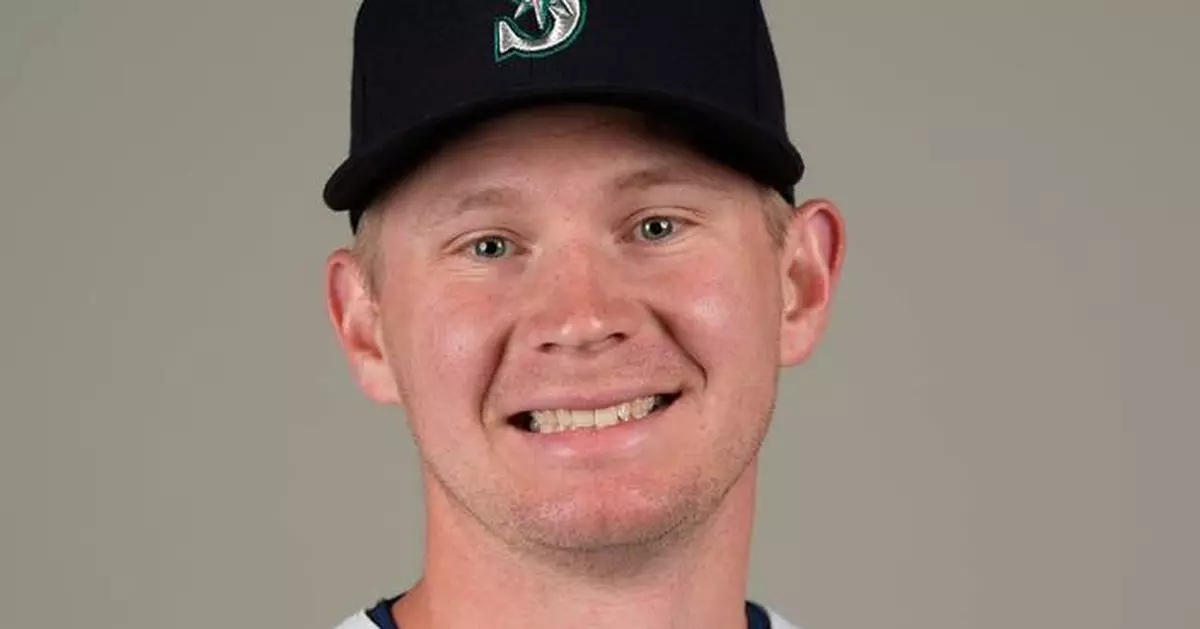 Mariners recall righty Alex Hoppe from Triple-A Tacoma, designate Casey Legumina for assignment