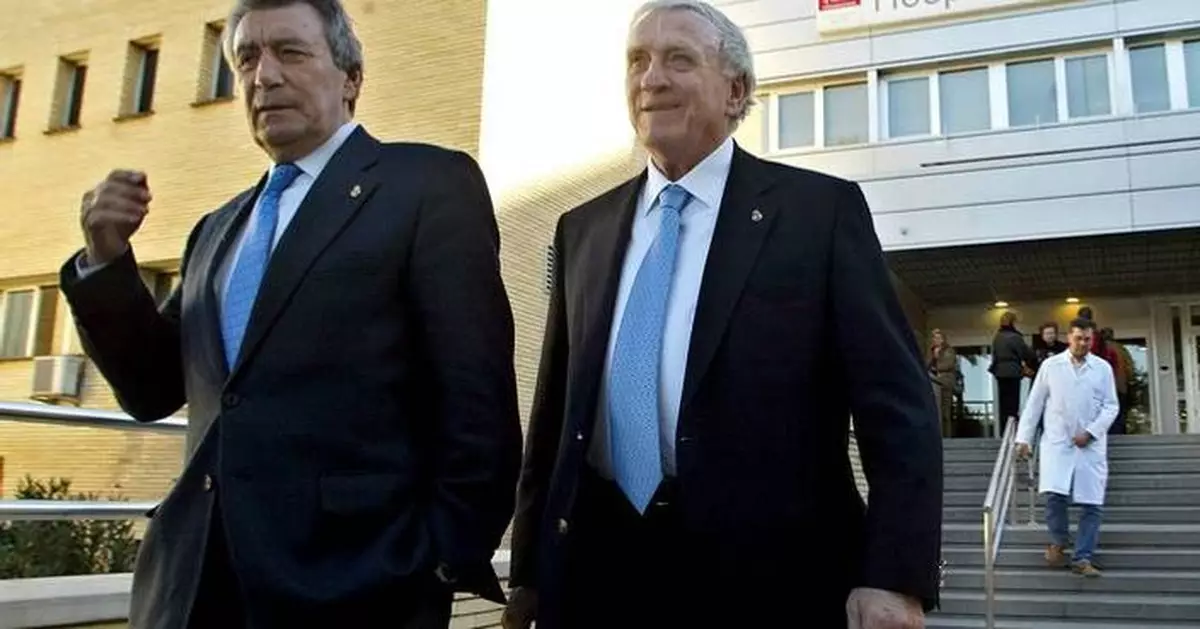 Real Madrid defender José Emilio Santamaría, a member of its golden generation, dies at age 96