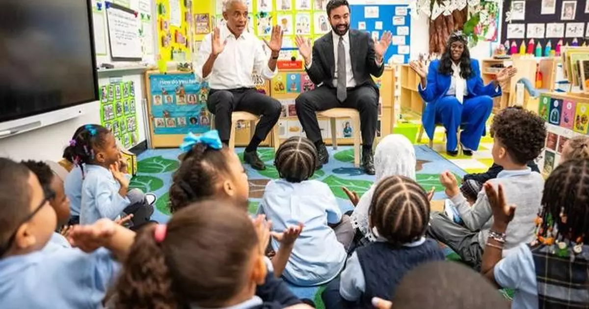 Obama meets Mamdani in New York City before reading to preschoolers