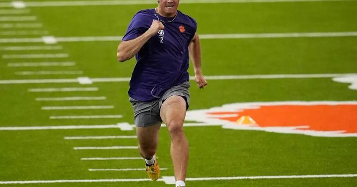 Raiders start last day of NFL draft by taking Tennessee cornerback Jermod McCoy in rainy Pittsburgh