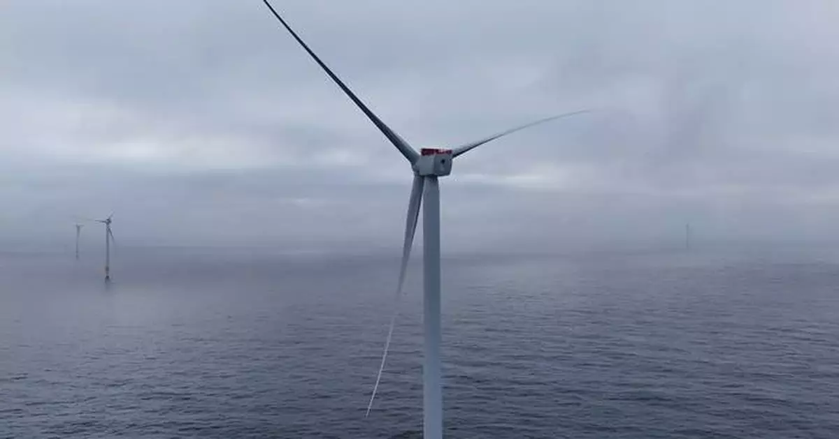 Democrats investigate as Trump OKs almost $2 billion in taxpayer money to end offshore wind projects