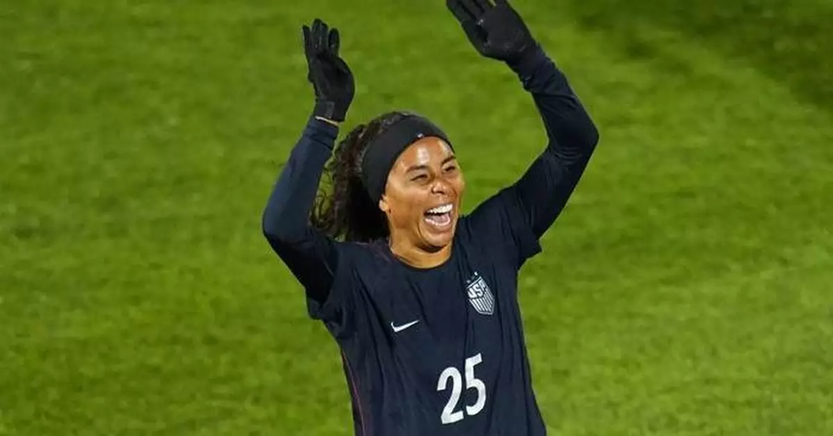 Kennedy Wesley scores 1st international goal and adds assist as USWNT beats Japan 3-0