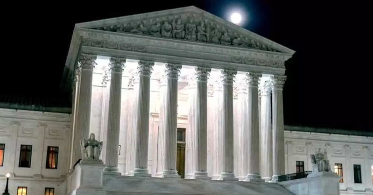 Supreme Court hears high-profile fight over Trump's bid to limit birthright citizenship