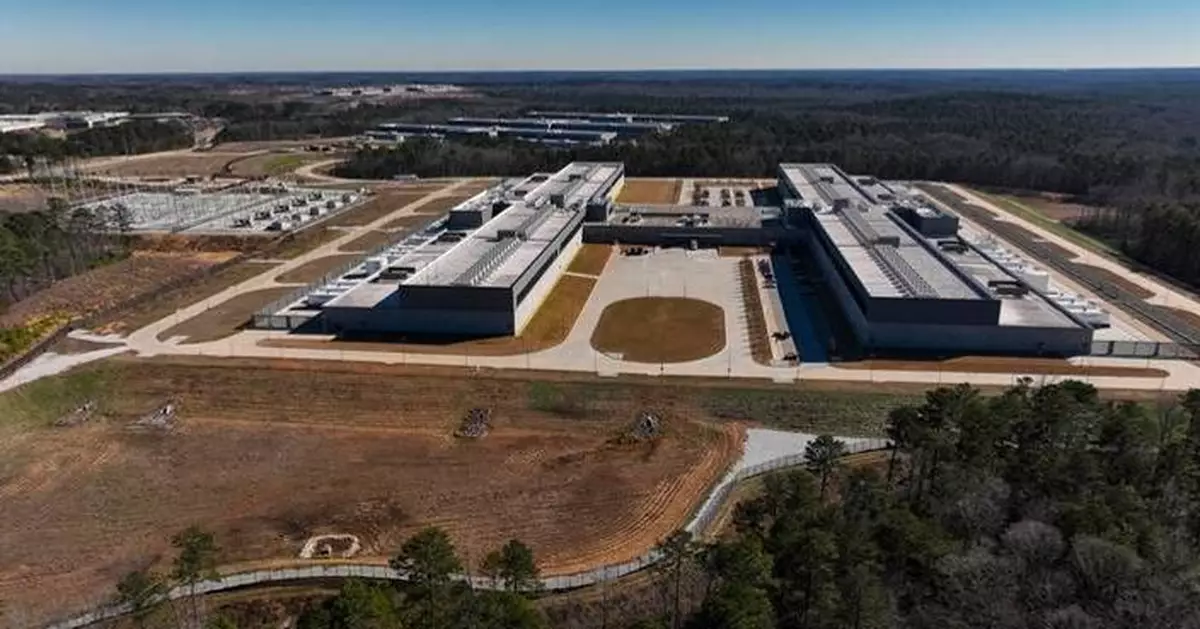 Democrats see Georgia's failure to curb data centers as an electoral gift
