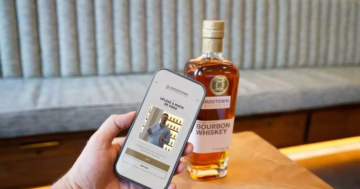 Bardstown Bourbon Company Turns Any Bottle into a Personalized Gifting Experience