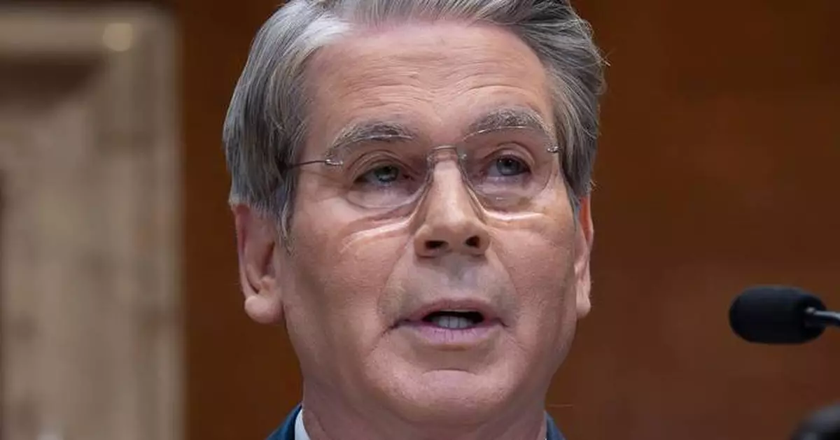 US won't renew Iranian and Russian oil waivers, Bessent says