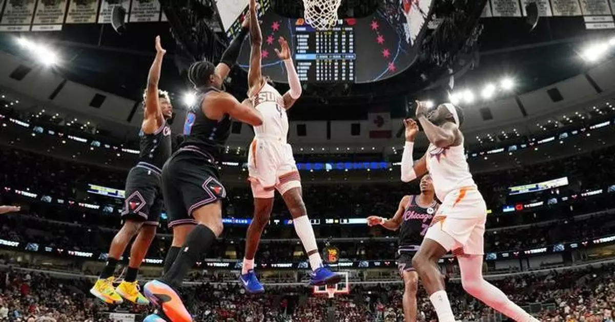 Devin Booker scores 30 points, Jalen Green adds 25 as Suns hold off Bulls 120-110