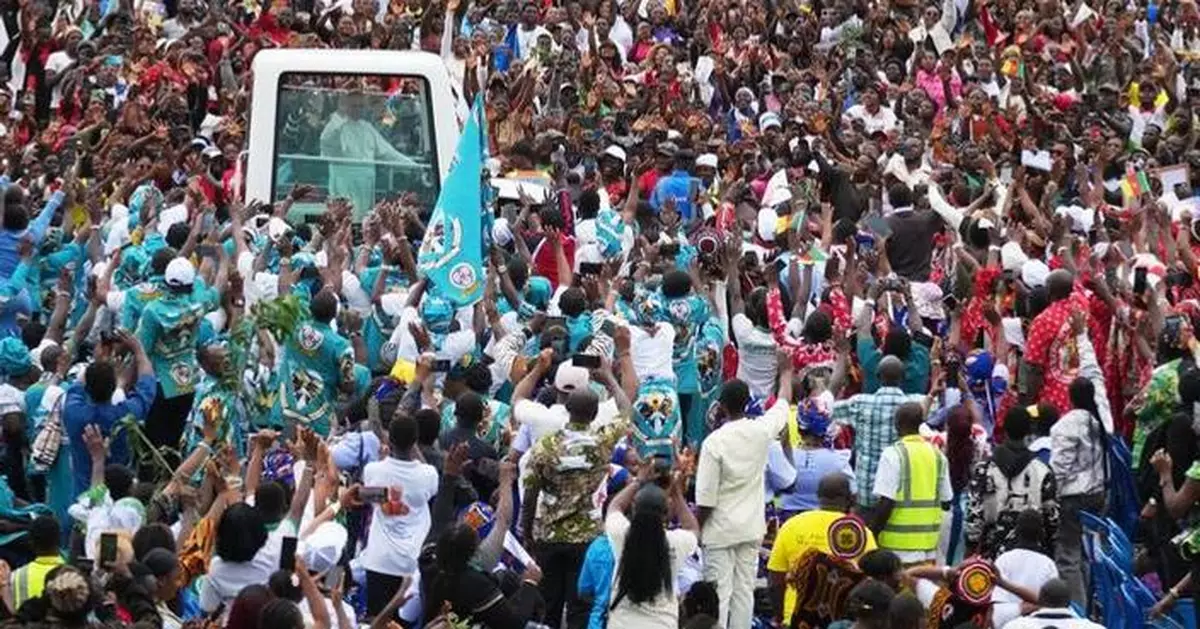 Pope urges Africa's youth to resist dual temptations of migration and corruption in Cameroon