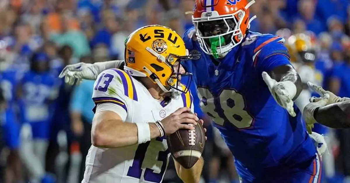 Vikings use first-round pick on Florida DT Caleb Banks, who broke his foot before the combine