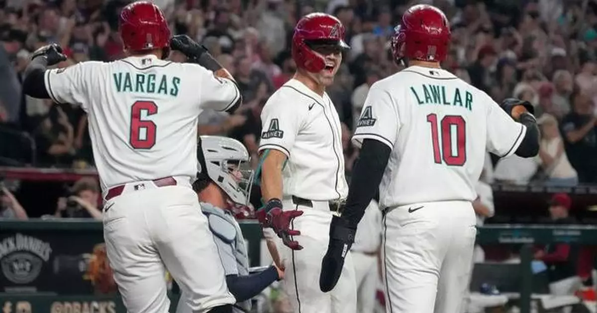 Diamondbacks outfielder Jordan Lawlar headed to injured list with fractured right wrist