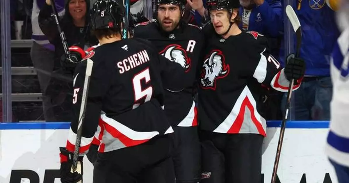 Zucker scores go-ahead goal and Sabres beat Lightning 4-2 in showdown of Atlantic Division Leaders