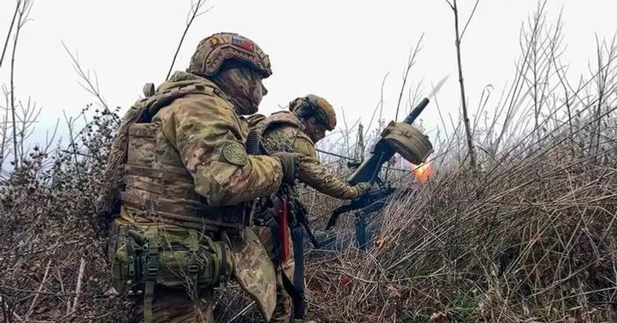 Russian strikes on Ukraine kill 8 as Kyiv holds door open for Easter truce