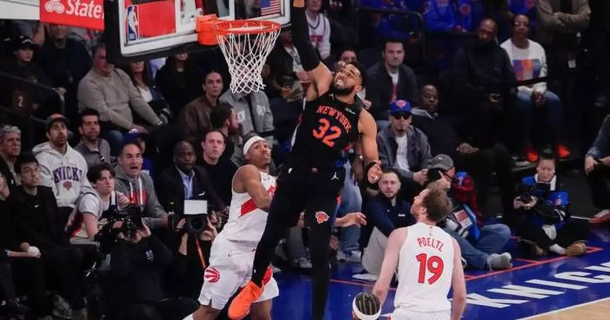 Knicks beat Raptors for 13th straight time and wrap up No. 3 seed in the Eastern Conference