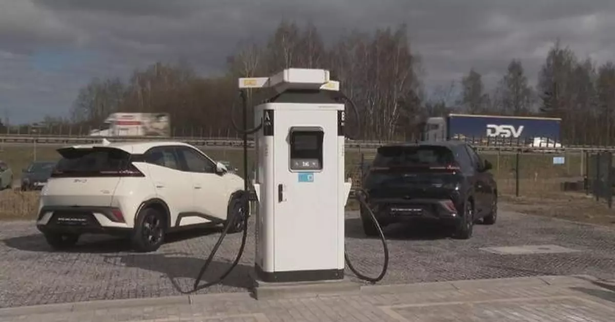 Rising oil prices fuel electric vehicle boom in Poland