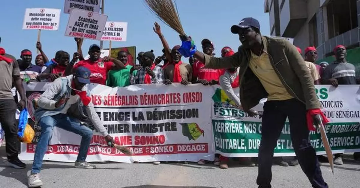 Hundreds march in Senegal's capital over broken government promises and rising costs