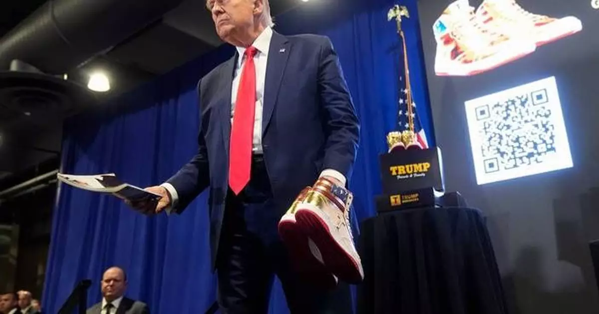 Trump family deal spree could open door for future presidents to profit from office