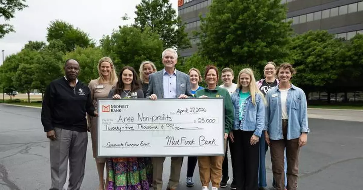 MidFirst Bank Celebrates Employee Volunteerism and Community Impact with Community Connection Event