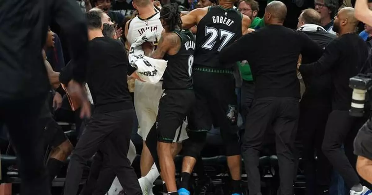 Dosunmu scores 43 points as Timberwolves overcome injuries to beat Nuggets 112-96 for 3-1 lead