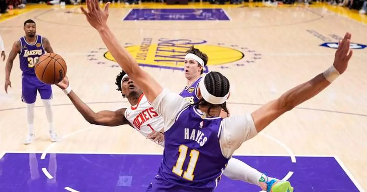 Austin Reaves returns to Lakers' lineup for Game 5 after missing 9 games with oblique injury