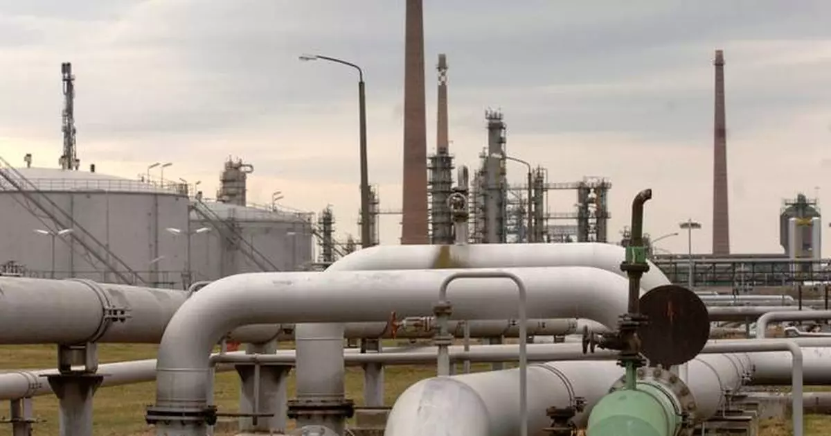 Russian oil to Slovakia resumes flowing through pipeline that crosses Ukraine