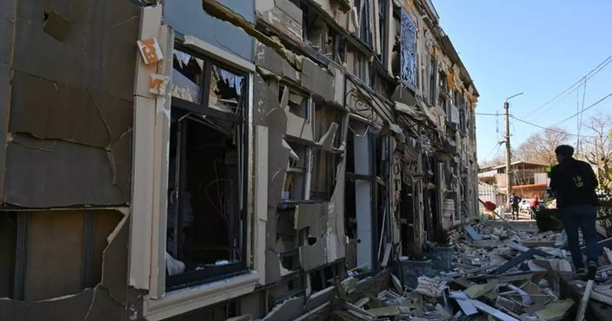 Russian drone attack wounds 14 while Ukrainian drones kill 2 in Russia-held area