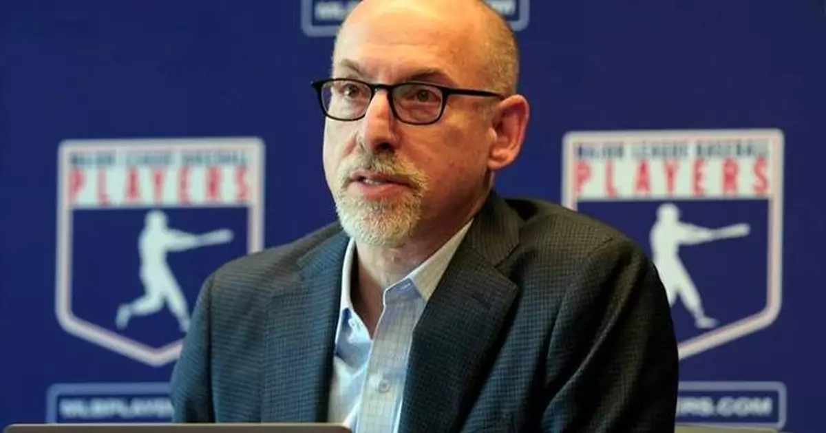 MLB players increase potential war chest to $415 million ahead of bargaining