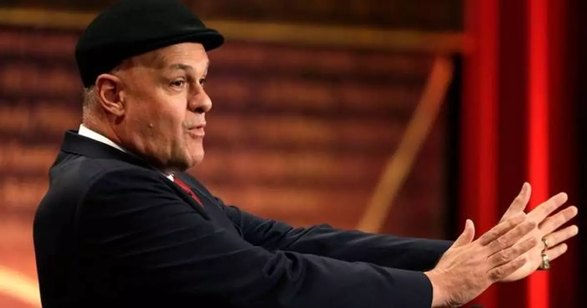 Oscar Schmidt, the Basketball Hall of Famer from Brazil, dies at 68