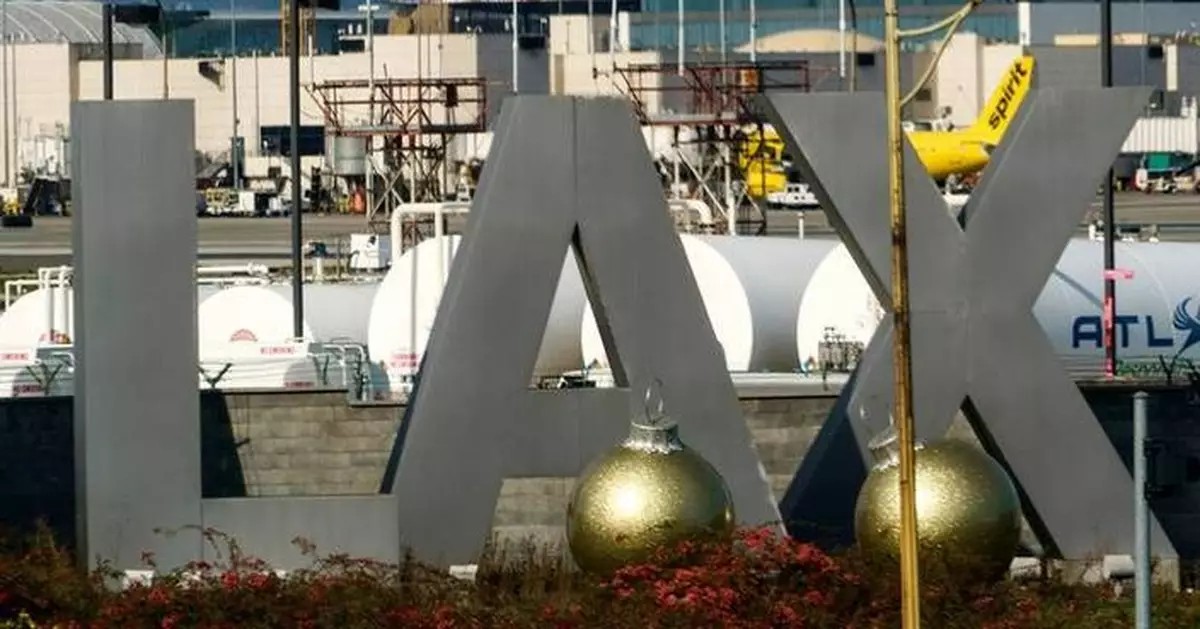 FAA investigates close call on LAX taxiway just weeks after LaGuardia runway crash