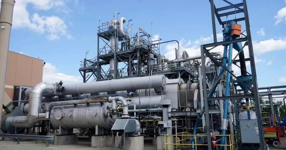 EPA may ease regulation of chemical plastic recycling, and environmentalists worry