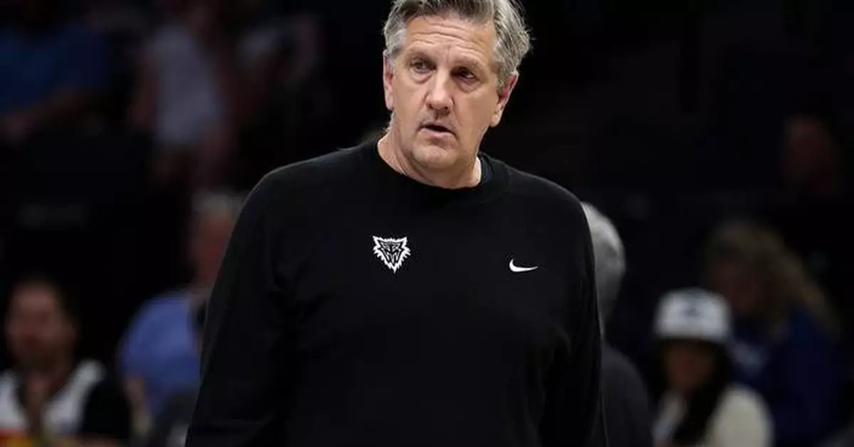 Timberwolves coach says his team should 'start flopping' after free-throw disparity vs. Nuggets