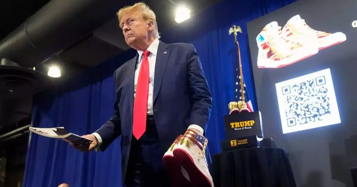 Trump family deal spree could open door for future presidents to profit from office