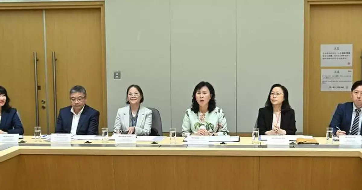 Transport Working Group Meets to Address Fuel Costs and Support Public Bus Operators