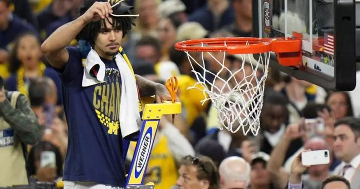 Final Four most outstanding player Elliot Cadeau announces he is returning to Michigan