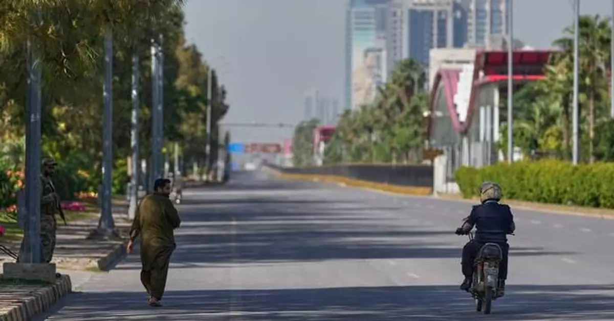 Doubts over talks between Iran and US after violence flares in Strait of Hormuz