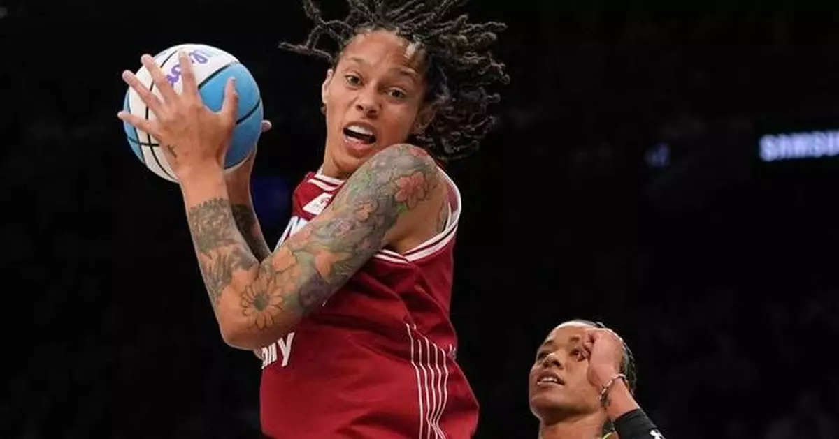 Brittney Griner to sign with Connecticut Sun, AP source says